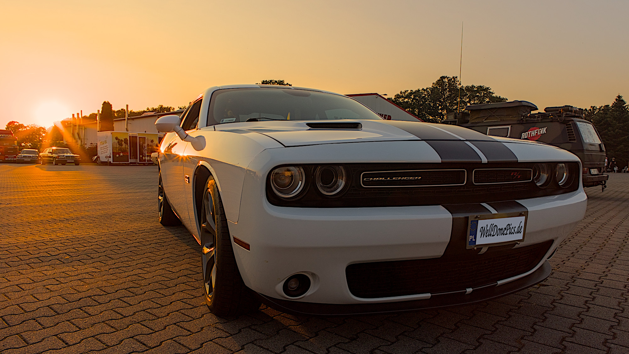 Dodge Challenger